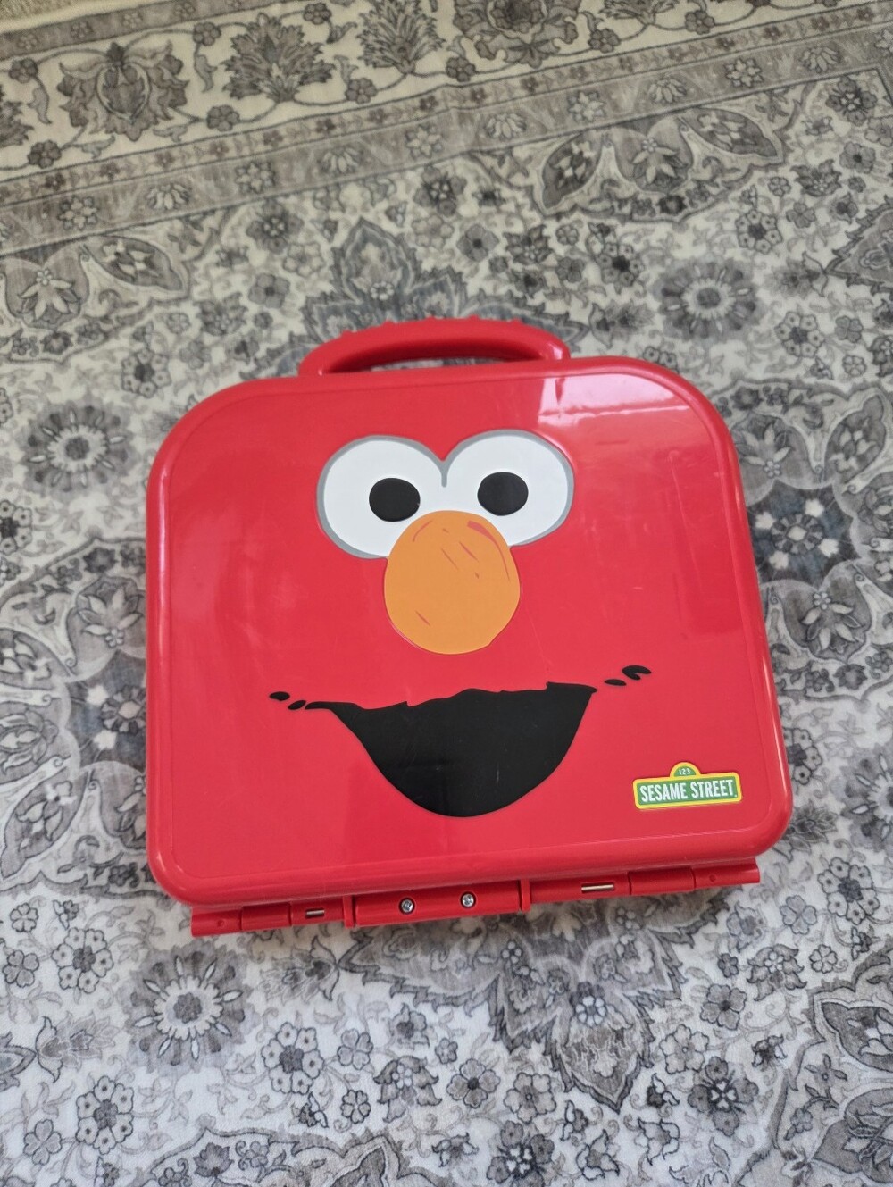 Sesame Street Elmo ABC Travel Case